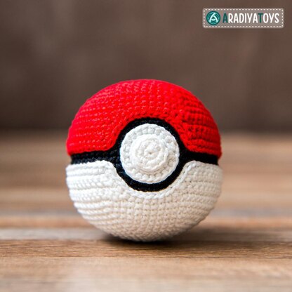 Pokeball by AradiyaToys - Olka Novytska - Image 4