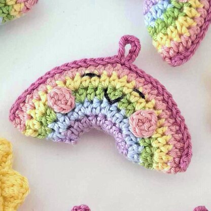 Sun & Rainbow Key Chains Crochet Pattern - Crossmanknits - Image 2