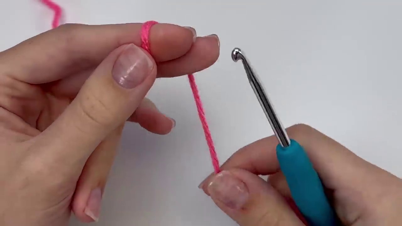 Craft a Perfect Crochet Heart: A Beginner-Friendly Step-by-Step Tutorial