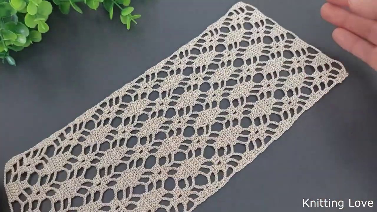 How to Crochet an Open Lace Stitch: A Step-by-Step Tutorial