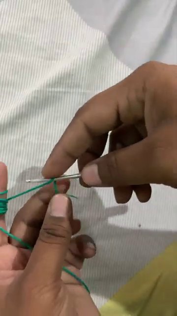 How to Make a Chain in Crochet: A Step-by-Step Guide for Beginners