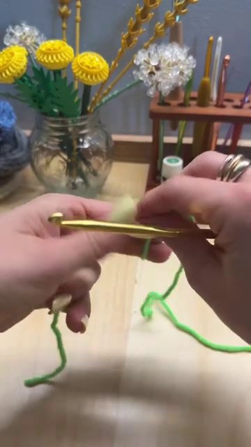 A slip knot on the hook, with the loop sized just larger than the hook head.