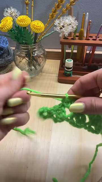Multiple rows of the tulip stitch worked up, showing the repeating pattern.
